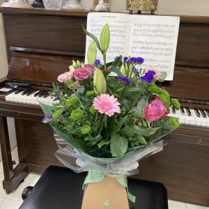 Hand-tied Bouquet in Water